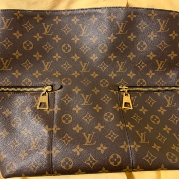 Louis Vuitton Melie - Picture 2 of 15